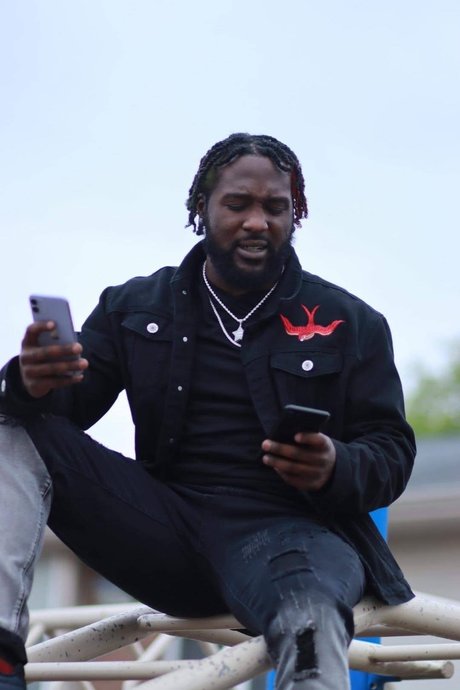 RNA WAY art model photos