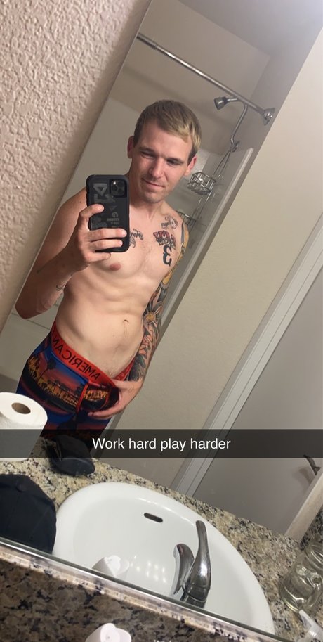 Seductive Mr Banks model sex photos