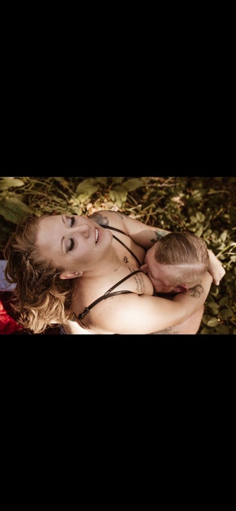 SexyRedhead porn actress gallery