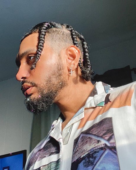 Omy pornstar pretty pics