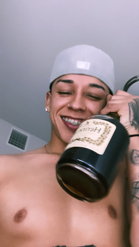 abovetheclovds star sexy pic