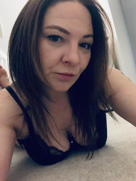 _Little Wonders gentlemans lounge xxx star galleries