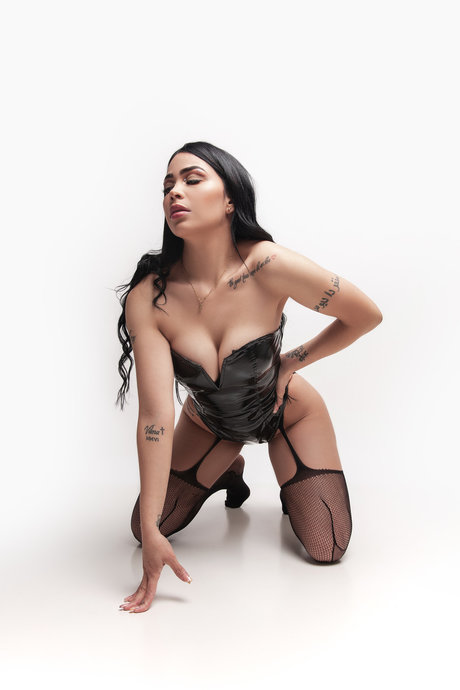 Esthefany Leal best pornstar img