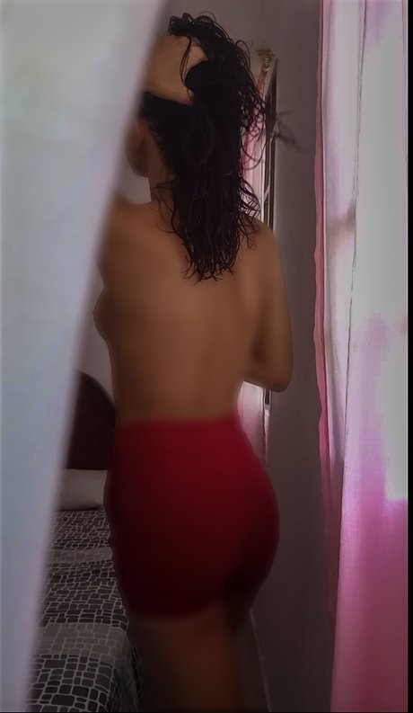 Olni a nude model pictures