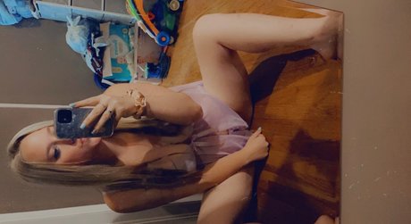 Brianna Ackerson model erotic images