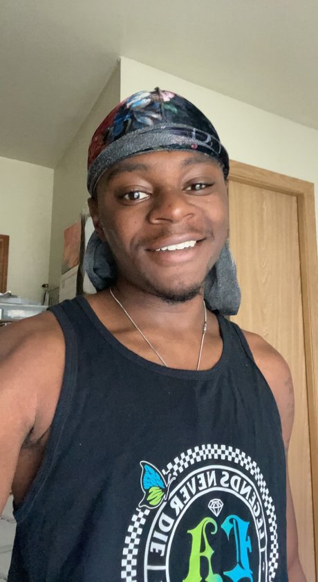 Papi Jaybee beautiful actress photos