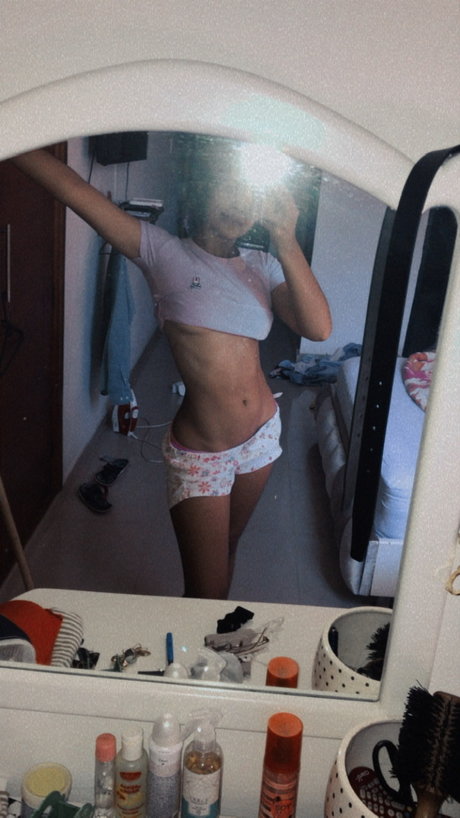 Paoriva10 naked actress photo