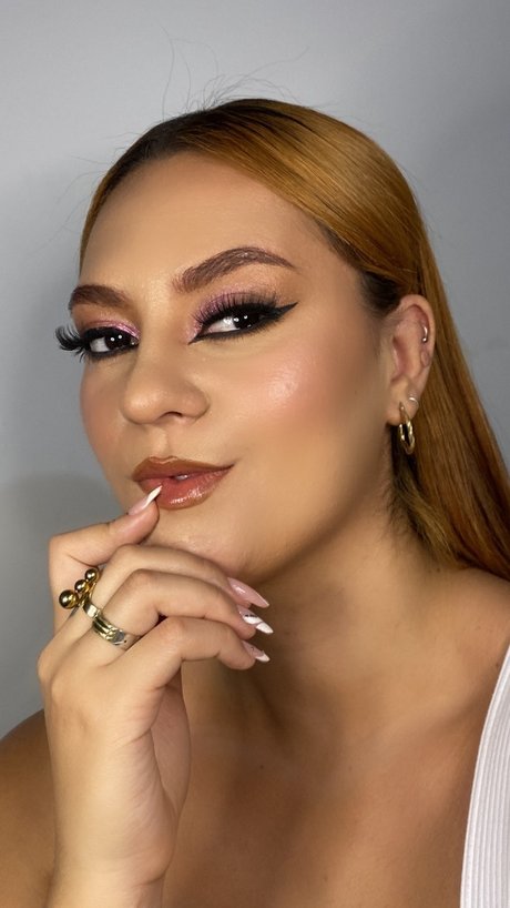 Paola rivera mejia xxx actress picture