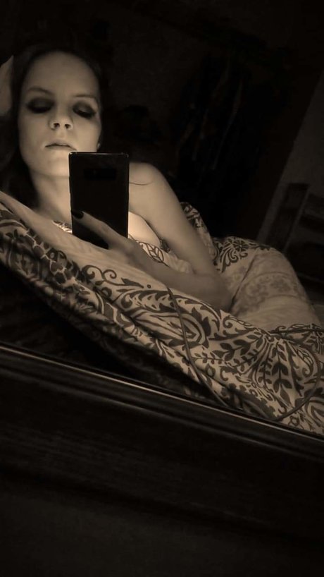 Brittney Duffy model nude pictures