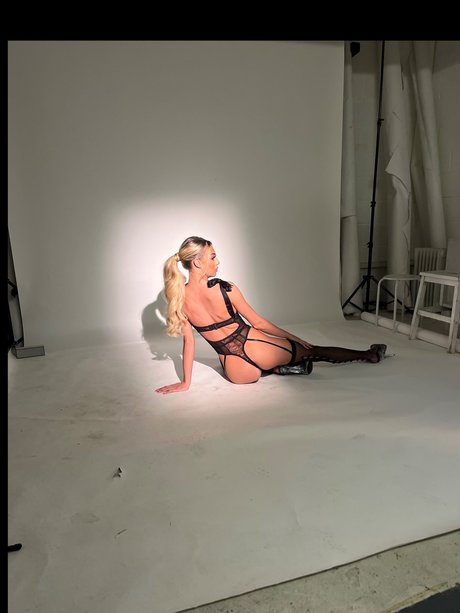 Paige Booth adult actress archive