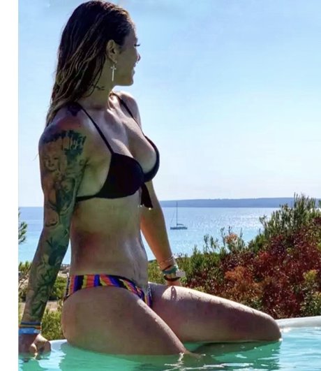 Alba Galan la Rockera del padel_ star best pics