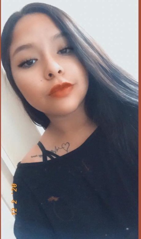 Alesita Hot nude actress picture