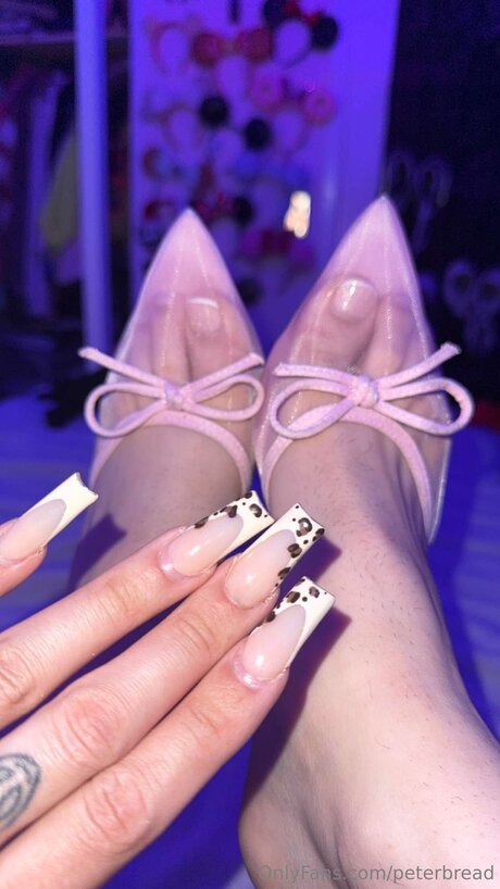 Peter Bread nude star pic