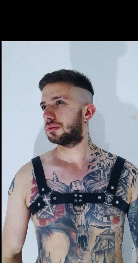 Perseo megalos star nude images