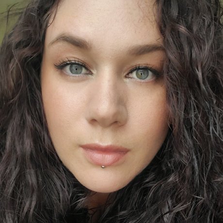 Penny for Penalty best model pics