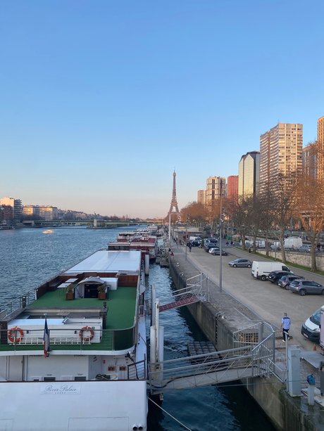 P in paris exclusive pornstar pic