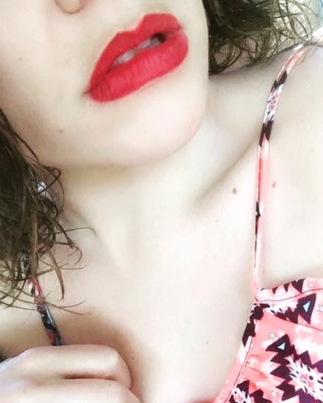 Leacee Luv pornstar sex img