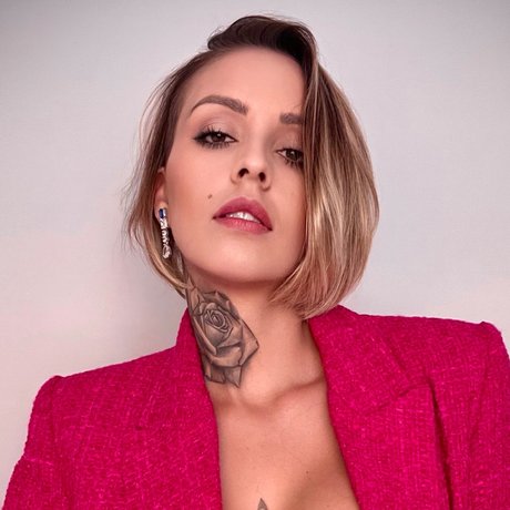 black nude onlyfans top photo