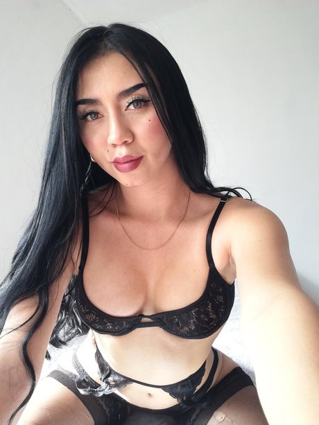 Paula Gonz lez beautiful star pics