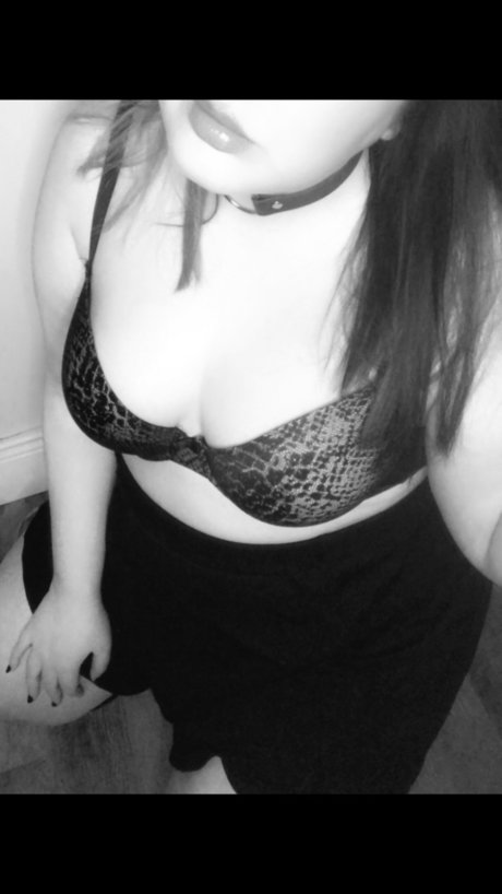 Daddysirishprincess model beautiful pics