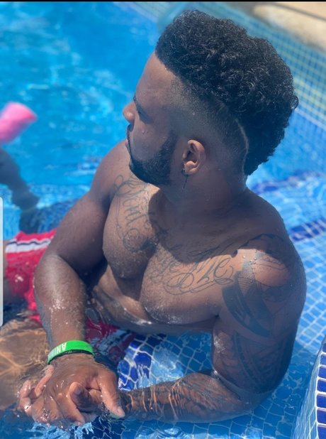 Filipe Oliveira beautiful model photos