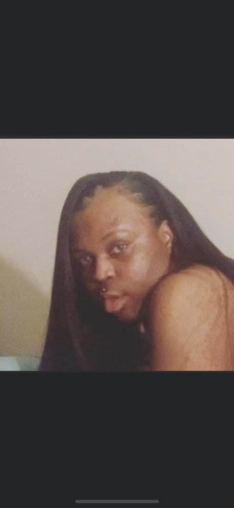 Pink Impala hot model image