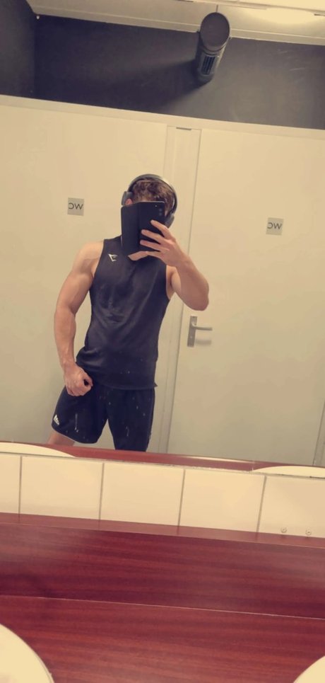 Picashow1997 model nice galleries