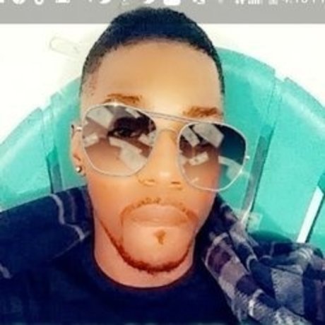 Xoxxgoods naked model img