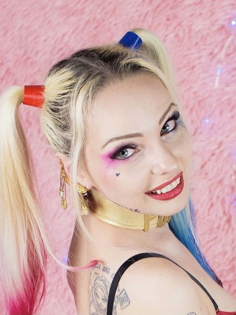 PLHarleyQuinn star perfect archive