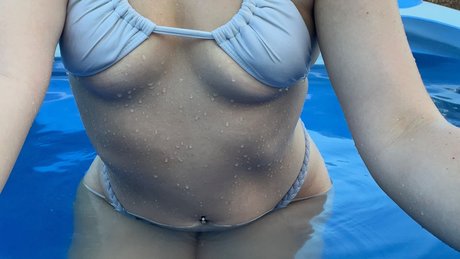 baby chey_ pretty pornstar archive