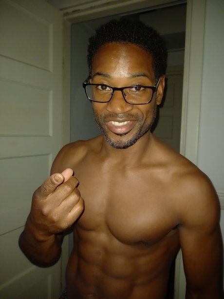 Dark Shark nice actress photos