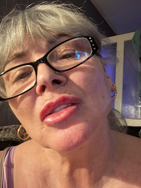 At Natalie s Sauna Massage pretty star pic