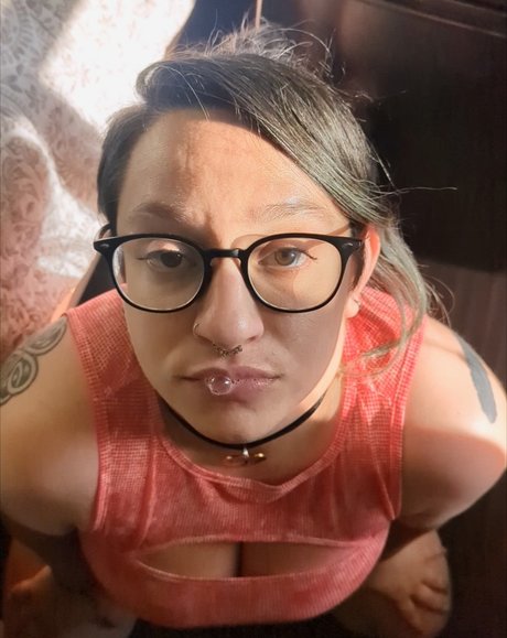 Pixxxie LaRue No PPV VIP Page_ naked model gallery