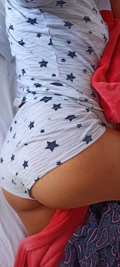 Pinusu pornstar naked pic