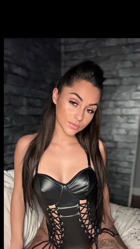 Pintsize_ hd model picture