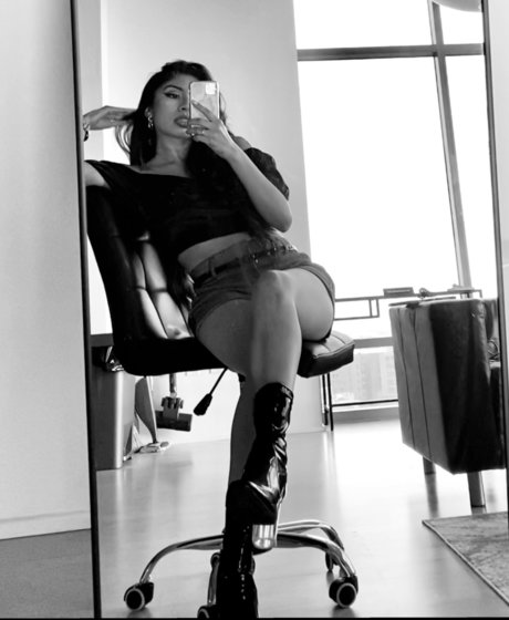 Goddess Paris pornographic actress image