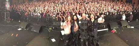 Chuck Schuldonger hot model pic