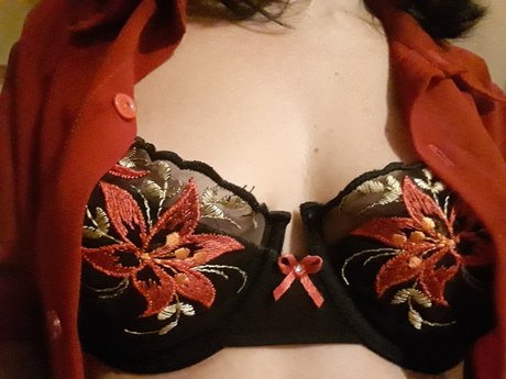 Hilda Furac o nice star pic