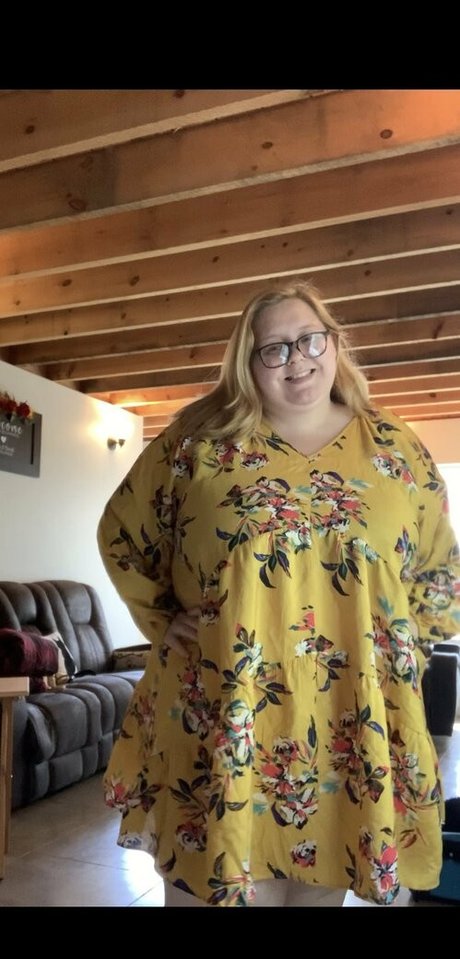 bbwqueeeen adult model photo