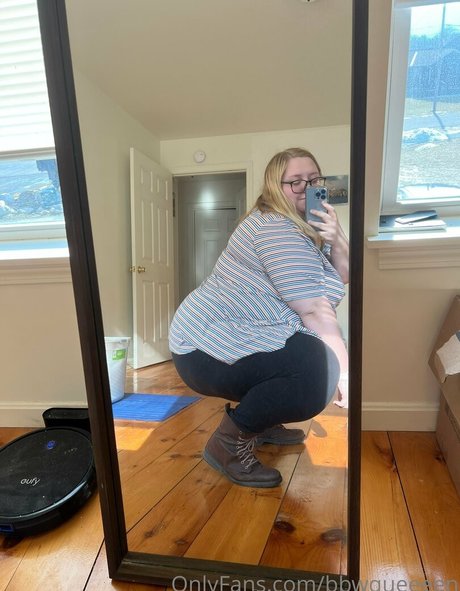 bbwqueeeen nude actress picture