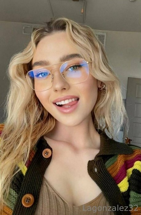 lagonzalez32 perfect model images