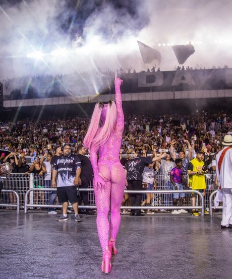 Sabrina Sato star top archive