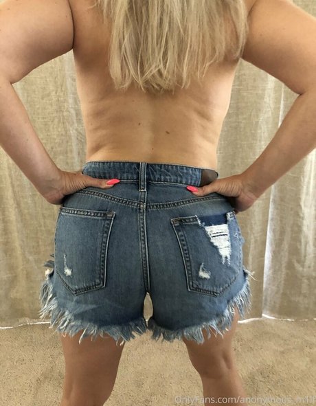 anonymous m1lf sex model images