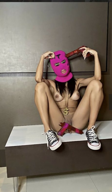 Itamara Flores star sexy img