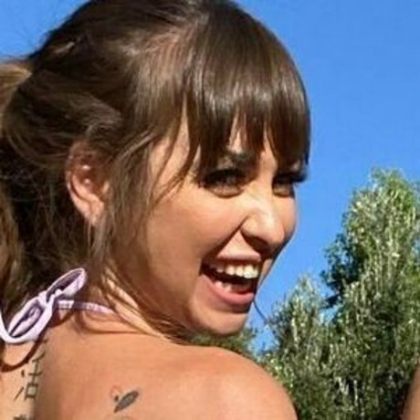 blonde petite onlyfans sexy nude photo