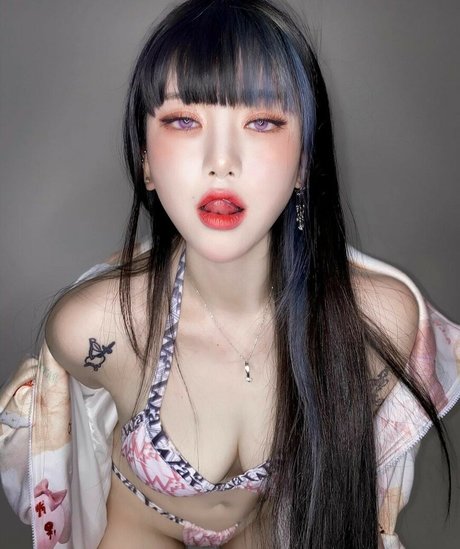 Naughty Rabbit star xxx images