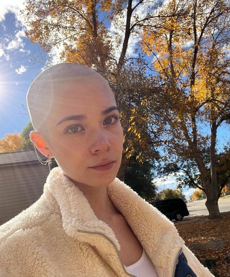 Melodi Flack pretty model gallery