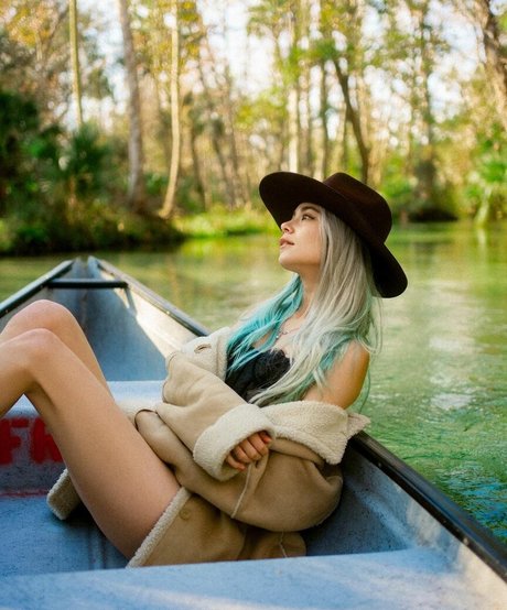 Melodi Flack star xxx galleries