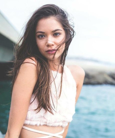 Melodi Flack model sex pics