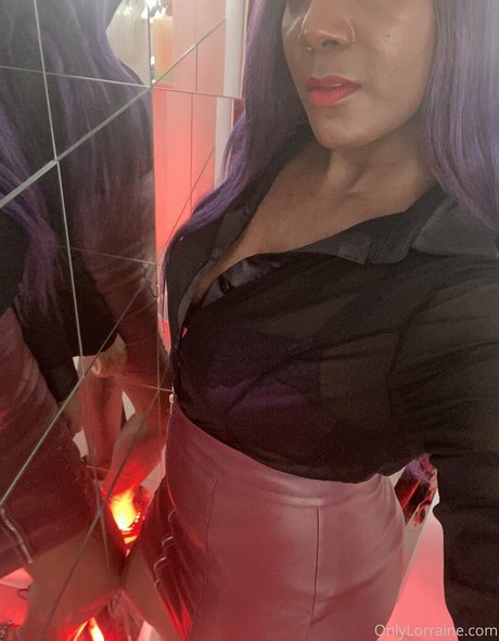 mslorraineldn star img